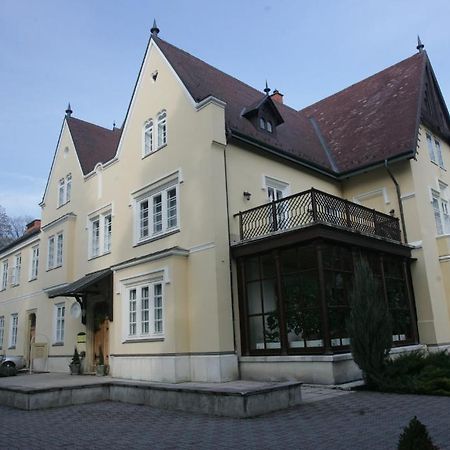 Festetich Kastelyszallo Es Zsuzsanna Hotel Szeleste ภายนอก รูปภาพ